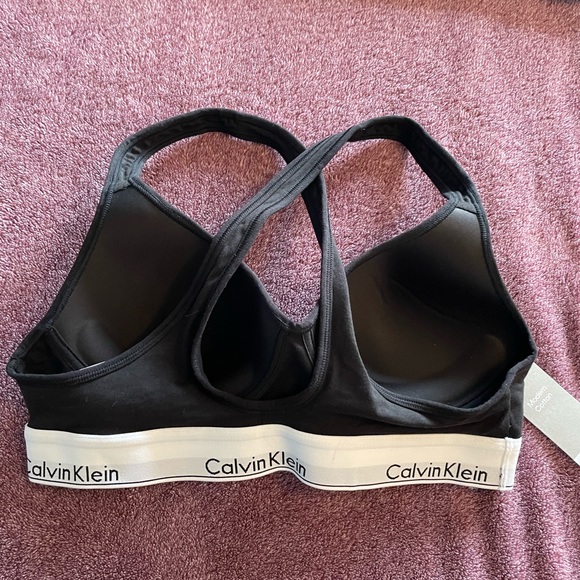 Calvin Klein Sports Bra Top - Picture 2 of 3